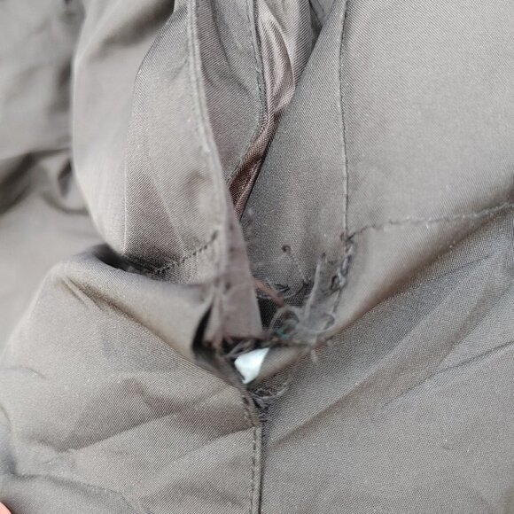 ATTRACTIVE Queen's University Down Filled Jacket Puffer Quilted Women's XL - Picture 6 of 11